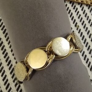 Circle Link Bracelet